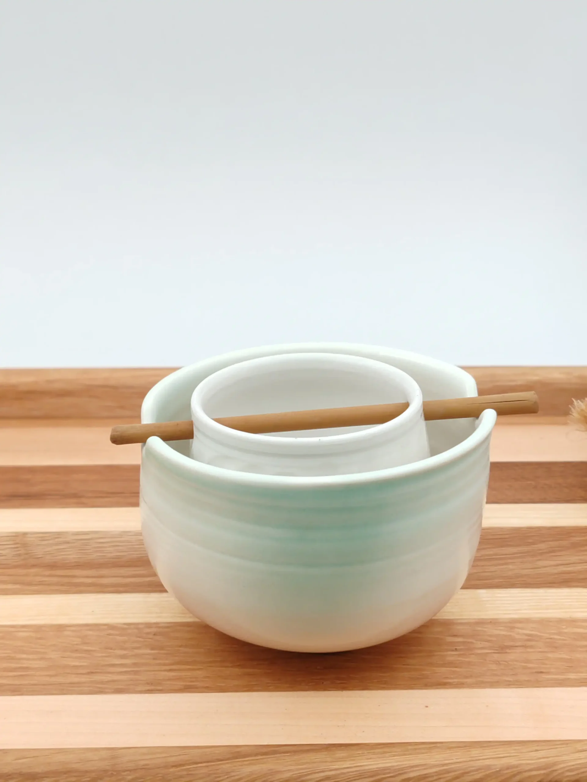 porcelanska &scaron;olja- prodaja porcelanskih &scaron;olja Mikaleidoskop Dorćol