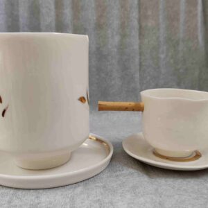 &Scaron;olja za čaj sa tacnom i infuzerom