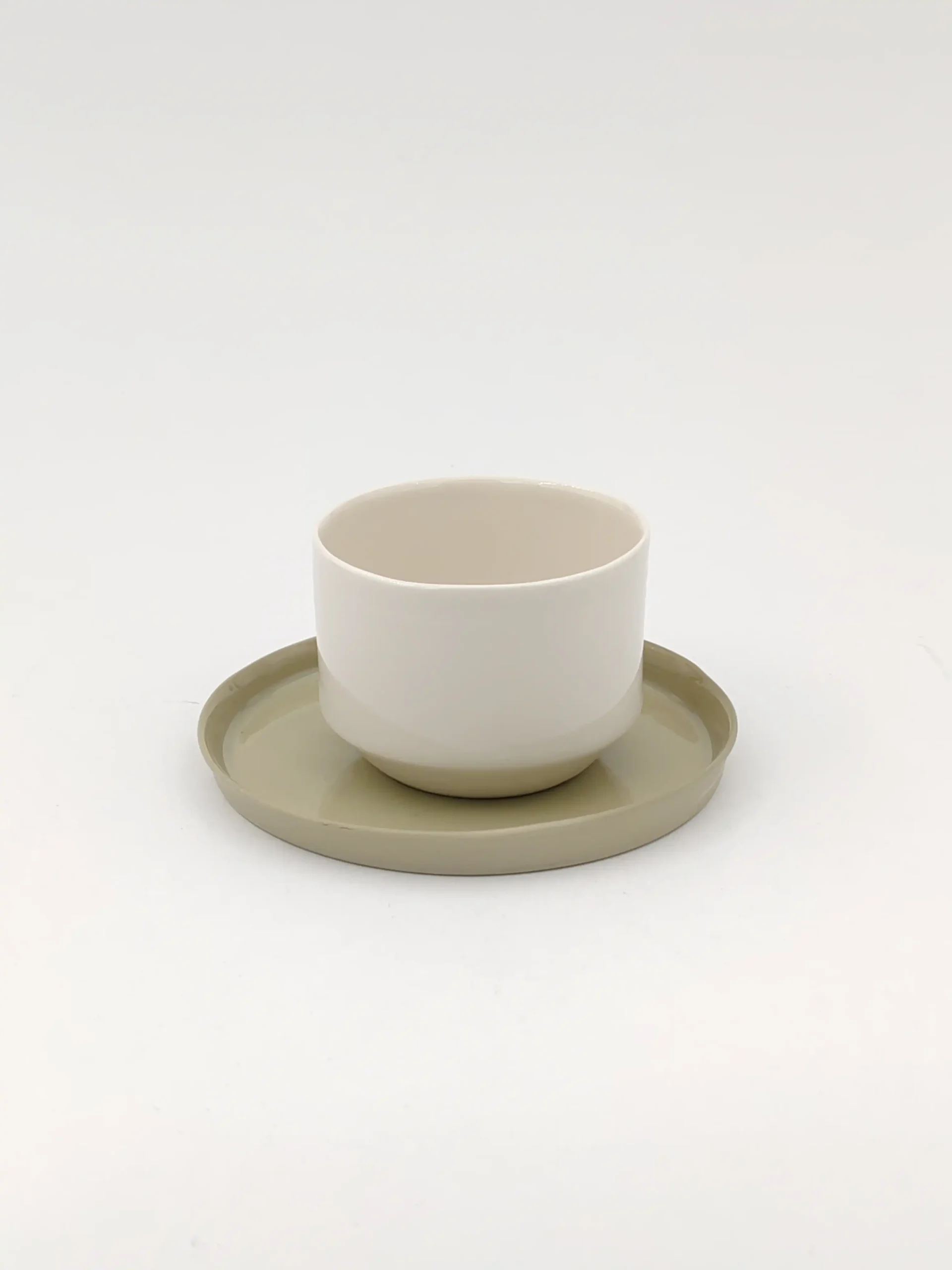 porcelanska &scaron;olja- prodaja porcelanskih &scaron;olja Mikaleidoskop Dorćol