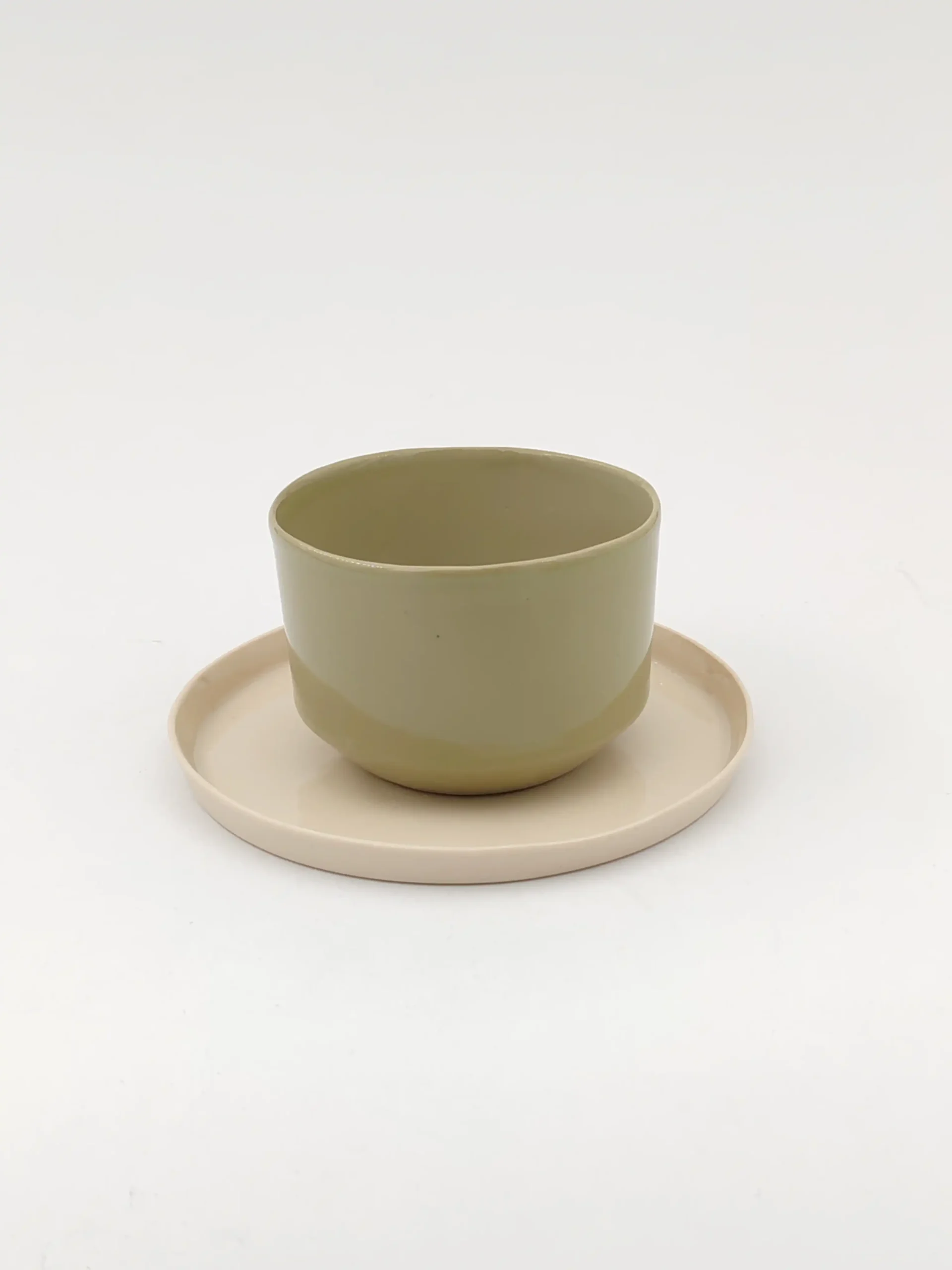 porcelanska &scaron;olja- prodaja porcelanskih &scaron;olja Mikaleidoskop Dorćol