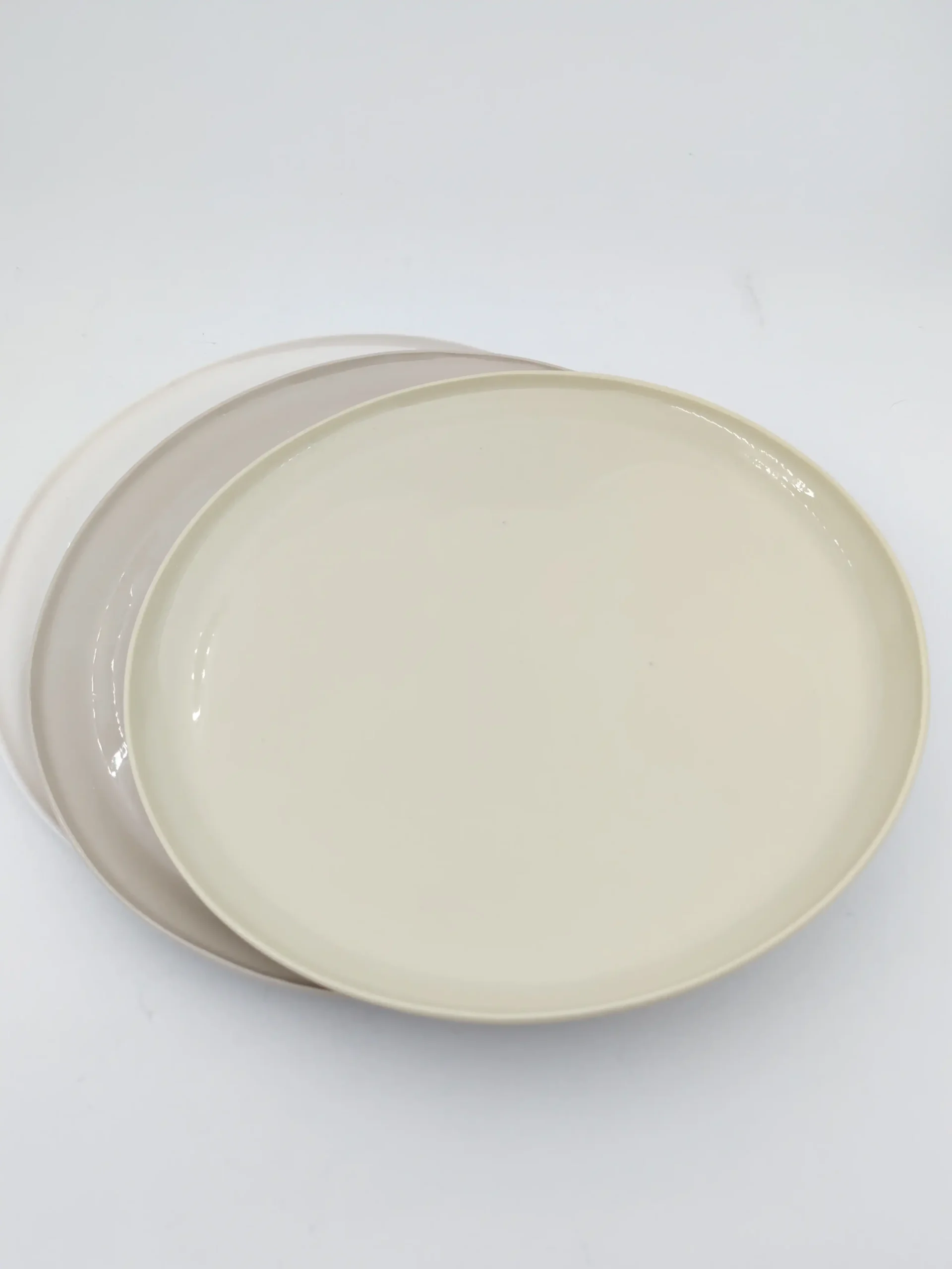 porcelanski tanjir- prodaja porcelanskih tanjira Mikaleidoskop Dorćol