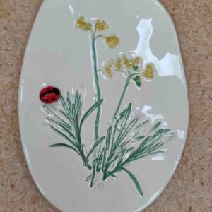 Keramički manji zidni tanjir