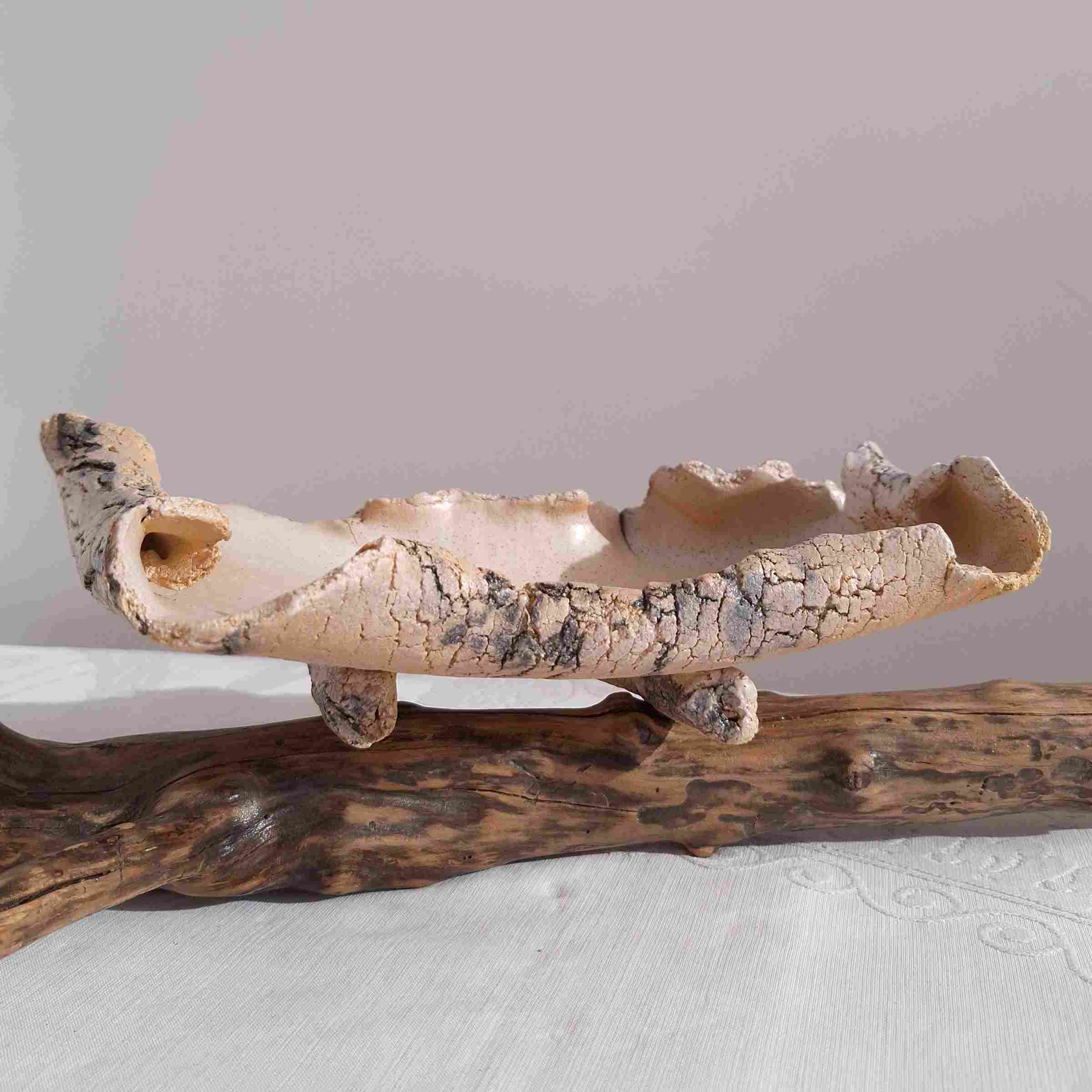 keramičke činije nepravilnog oblika-prodaja ručno pravljenih keramičkih proizvoda Beograd