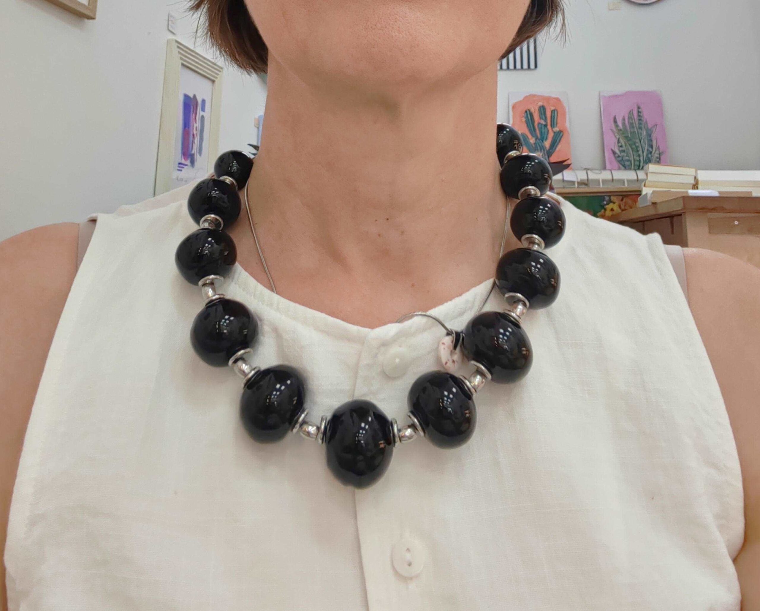 Unikatni nakit sa staklenim privescima, art-gift shop Dorćol, Carigradska 24