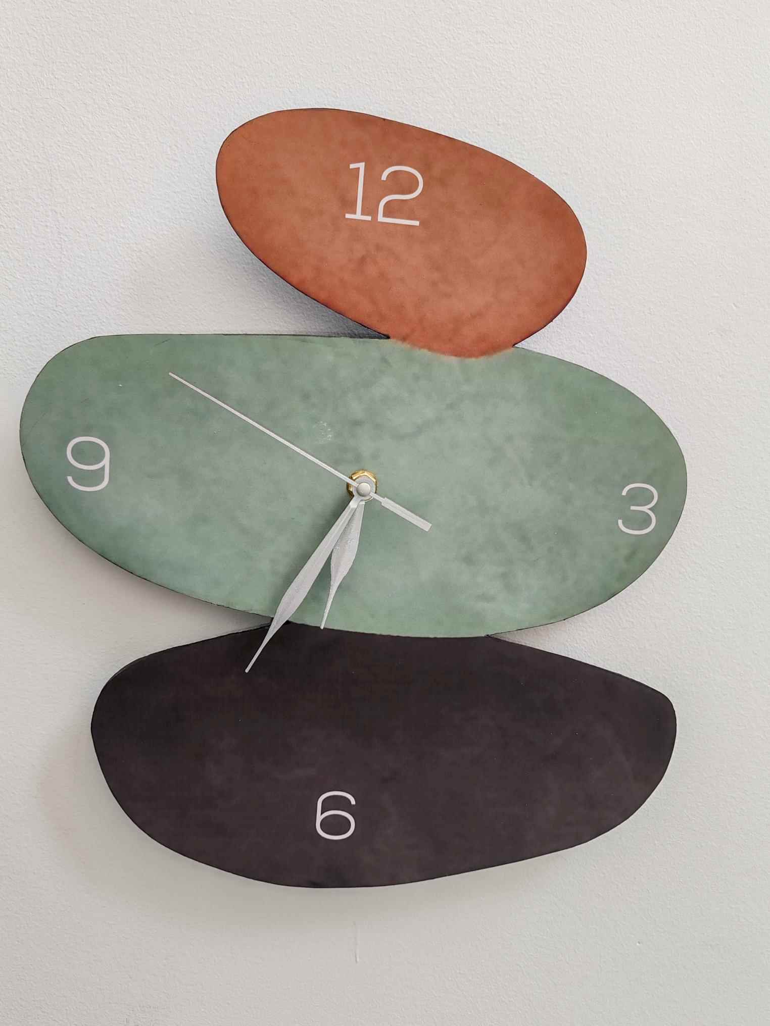 prodaja zidnih satova-art shop Mikaleidoskop Dorćol