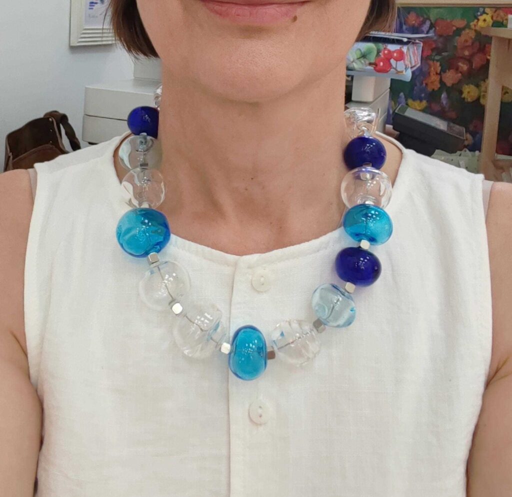 Unikatni nakit sa staklenim privescima, art-gift shop Dorćol, Carigradska 24