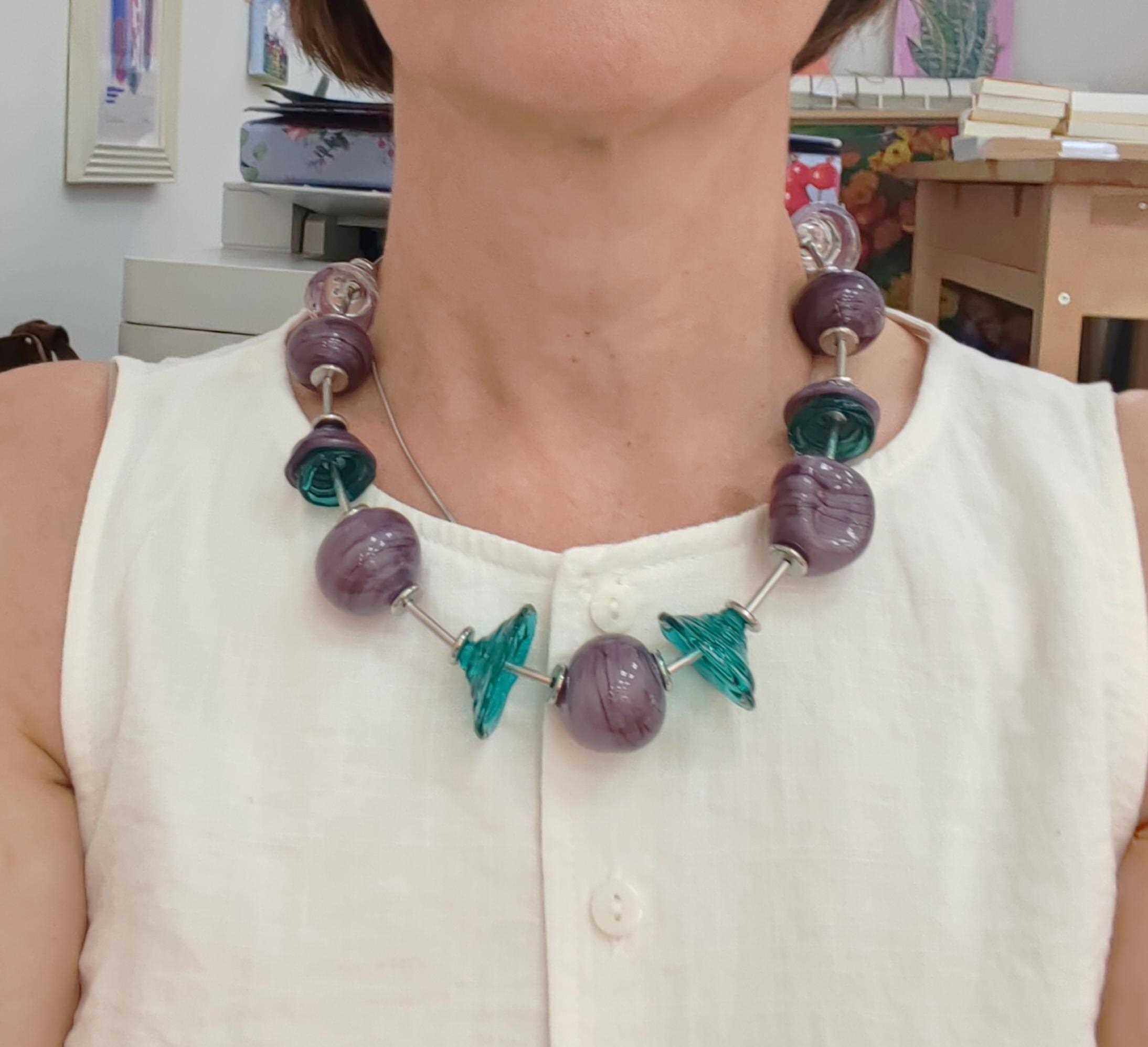Unikatni nakit sa staklenim privescima, art-gift shop Dorćol, Carigradska 24