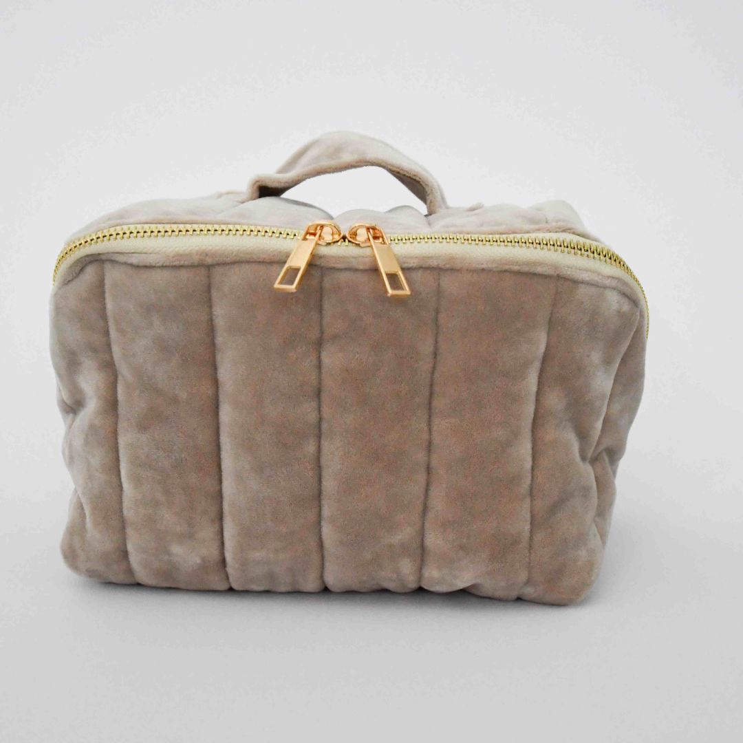 neseseri- gift shop Mikaleidoskop Beograd Dorćol