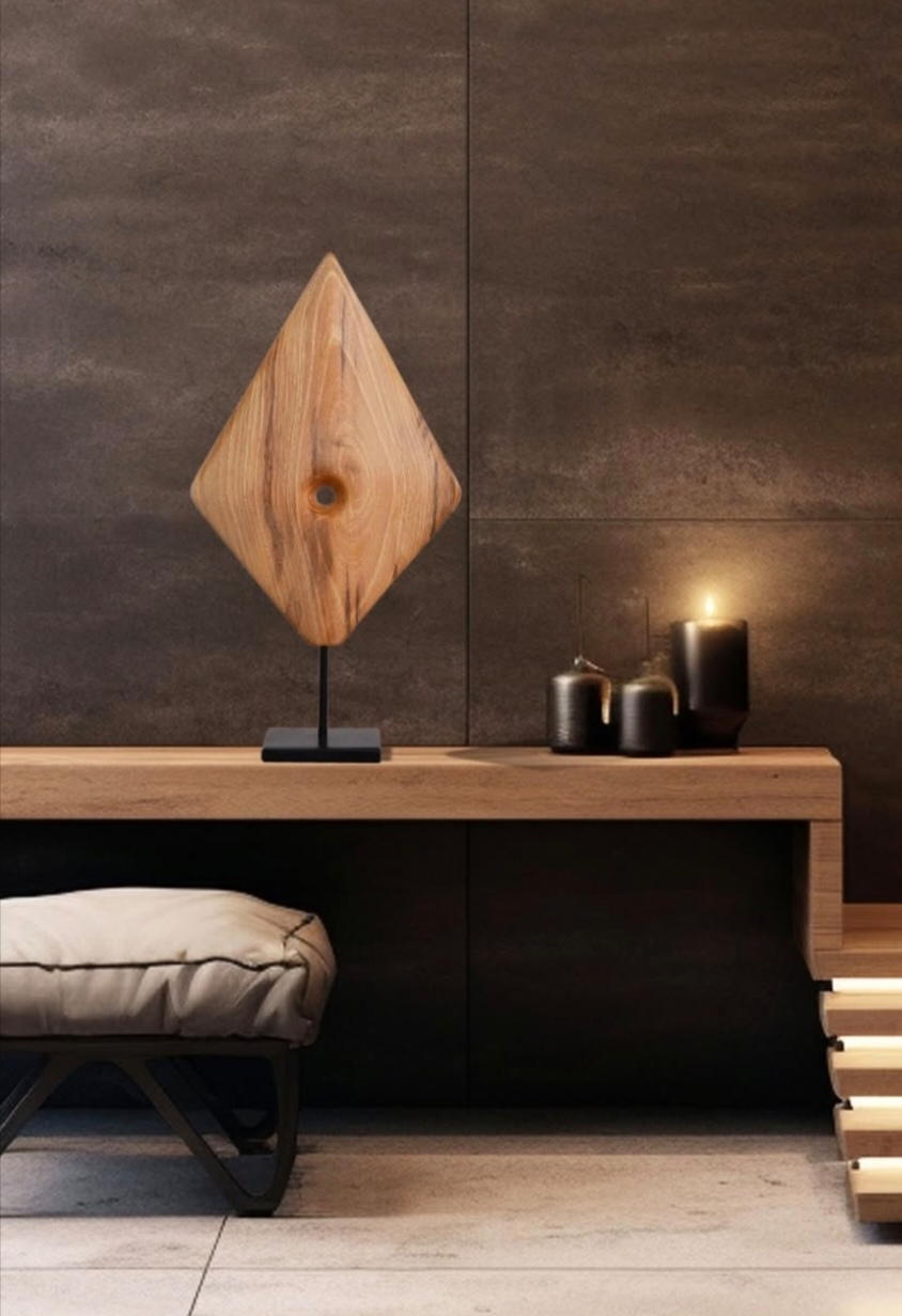 umetnička drvena skulptura Pramajka 'galerija slika Dorćol