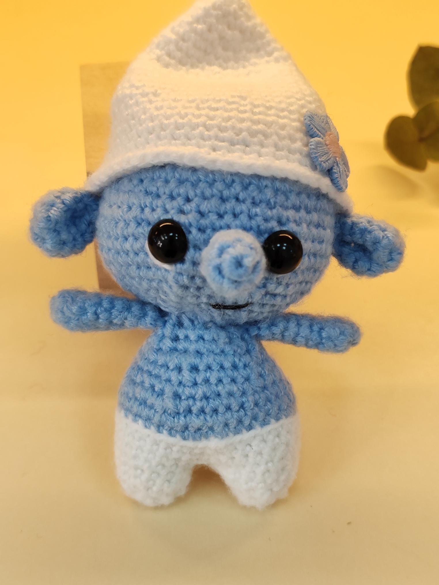 Prodaja malih heklanih figurica, Carigradska 24, Beograd, gift shop