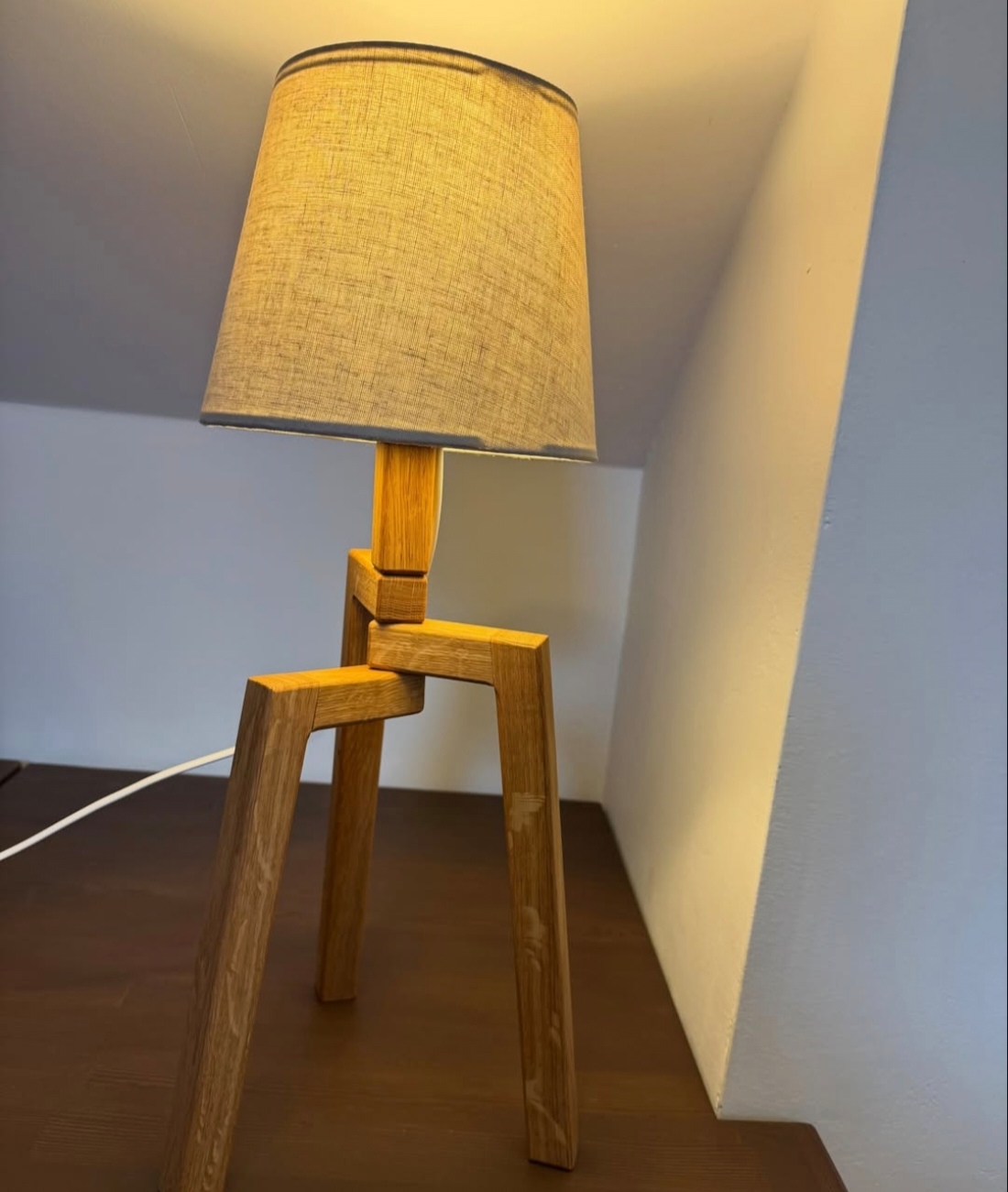 retro lampe, prodaja drvenih lampi, Carigradska 24, Beograd