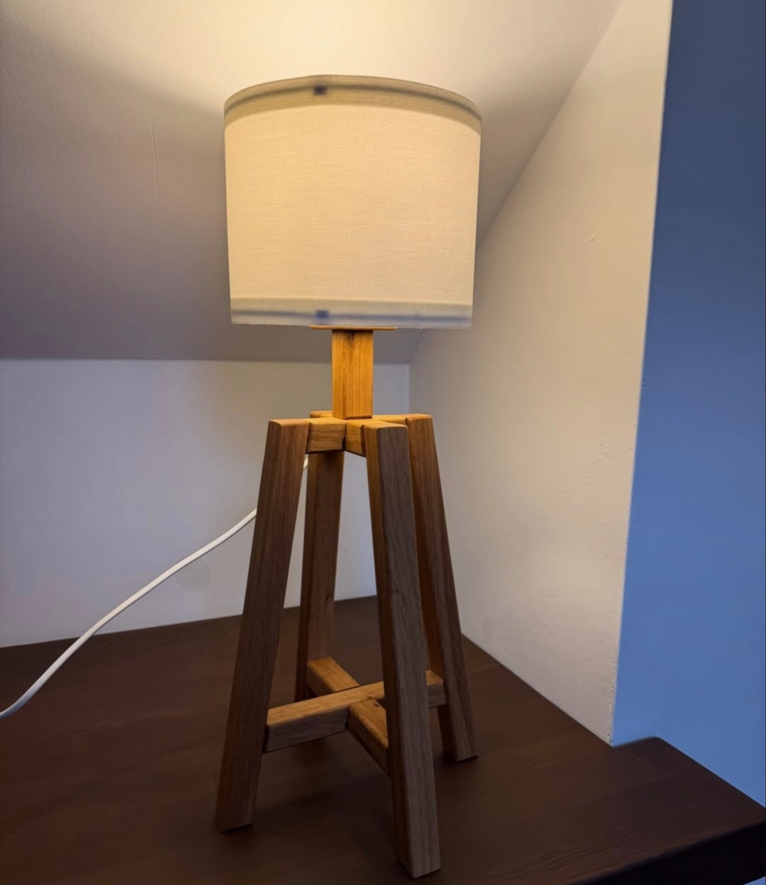 retro lampe, prodaja drvenih lampi, Carigradska 24, Beograd